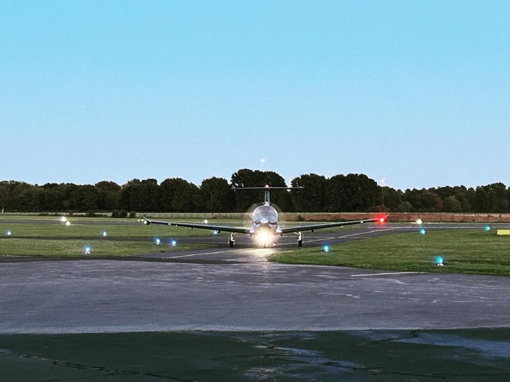 Flugzeug
